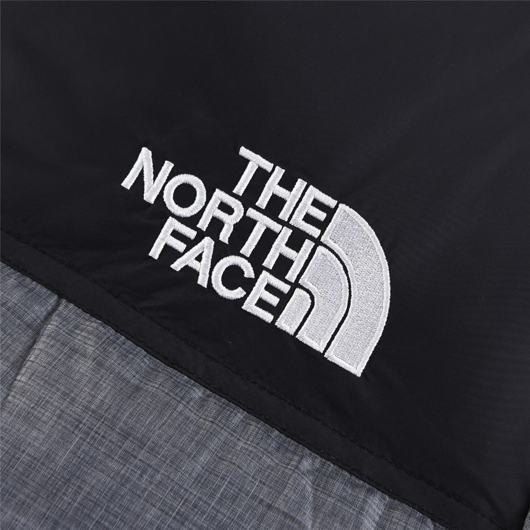 【代購5-7天發貨】THE NORTH FACE 1996 羽絨外套 銀色