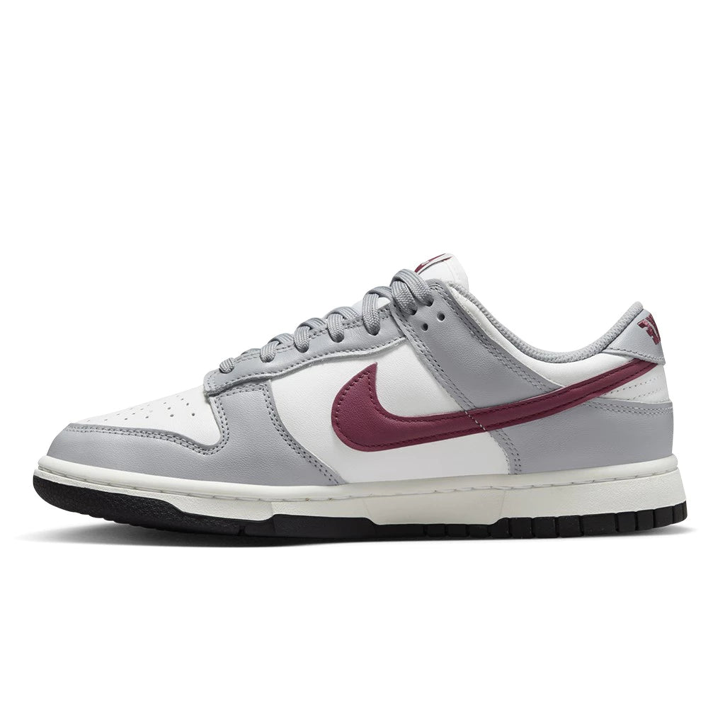 Nike Dunk Low 淡灰酒红勾 Grey White