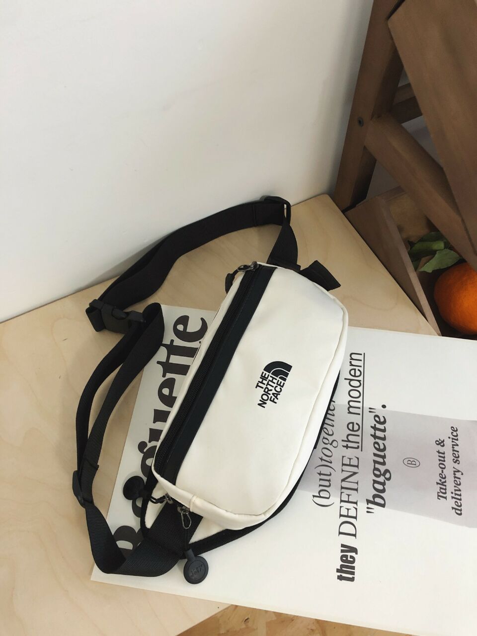 The North Face 北臉 男女款 LOGO腰包