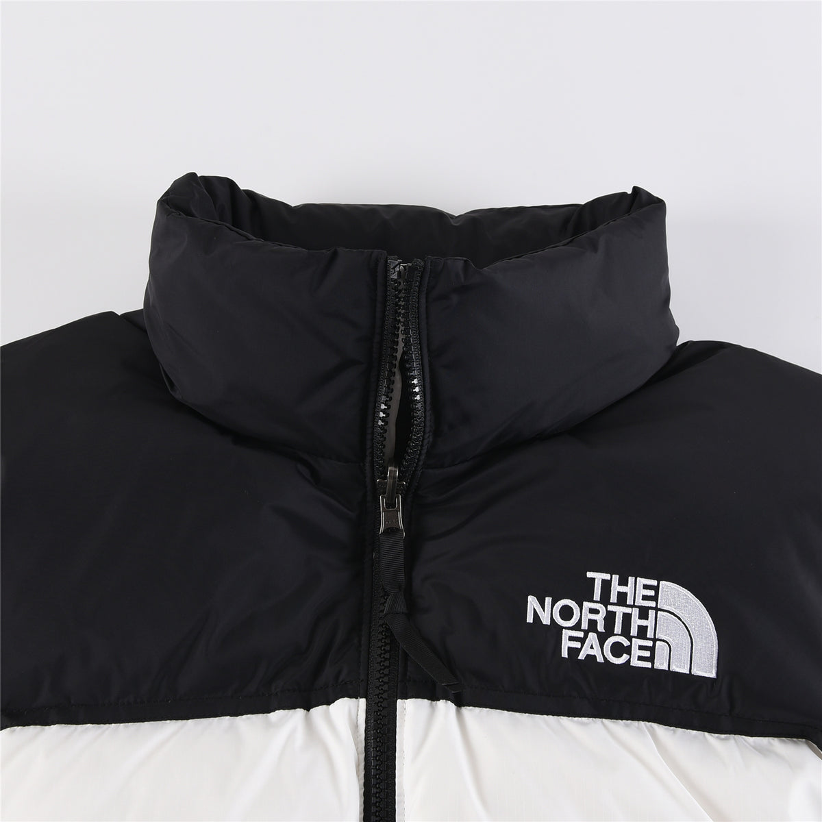 【代購5-7天發貨】THE NORTH FACE 1996 羽絨外套 白色
