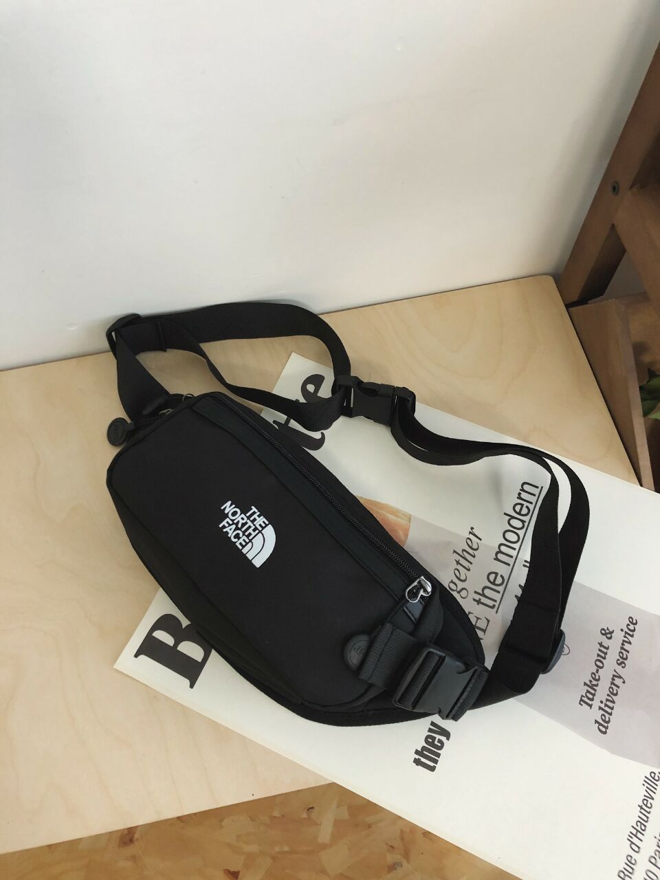 The North Face 北臉 男女款 LOGO腰包