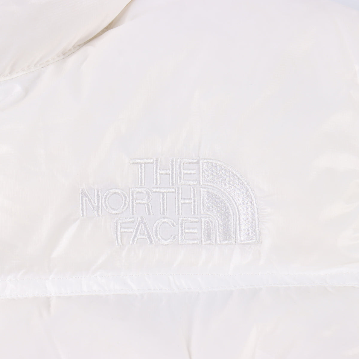【預購5-7天發貨】THE NORTH FACE 短款 女款 羽絨外套 白色