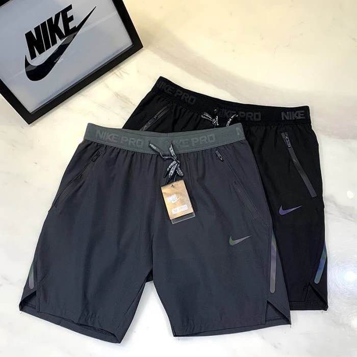 NIKE 冰絲彈力短褲 速乾
