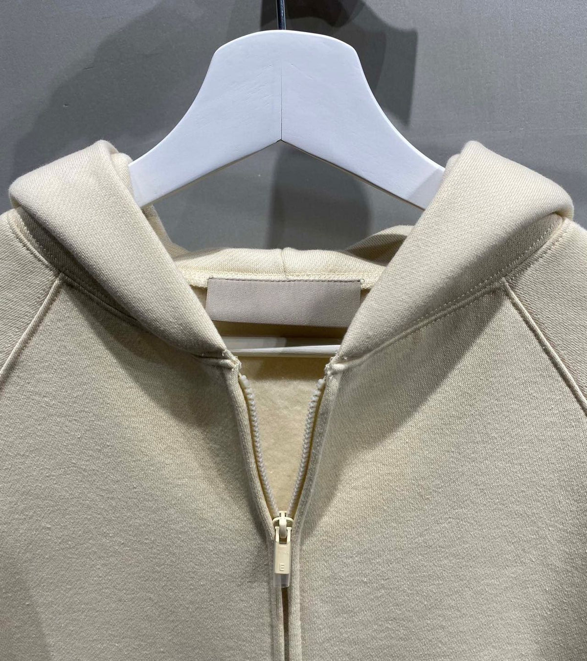 FOG Essentials 連帽外套