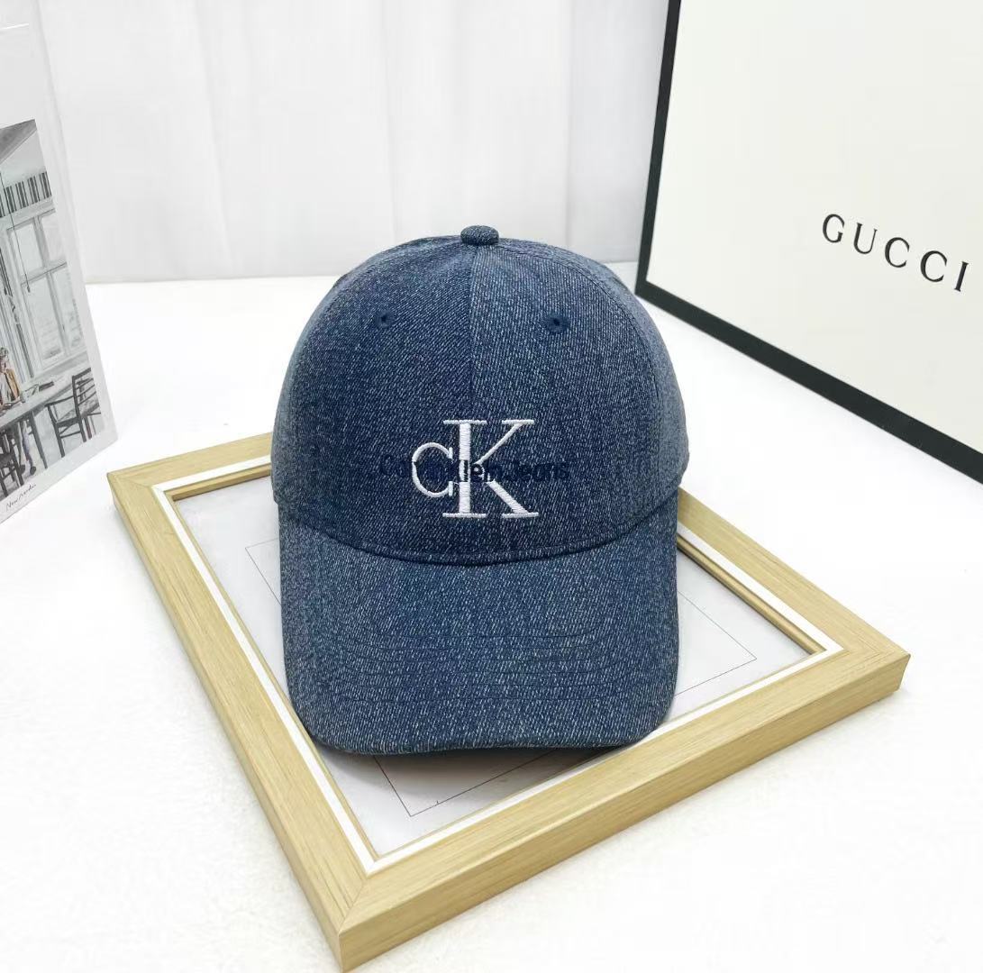 CALVIN KLEIN 刺繡老帽 復古 鴨舌帽  2色