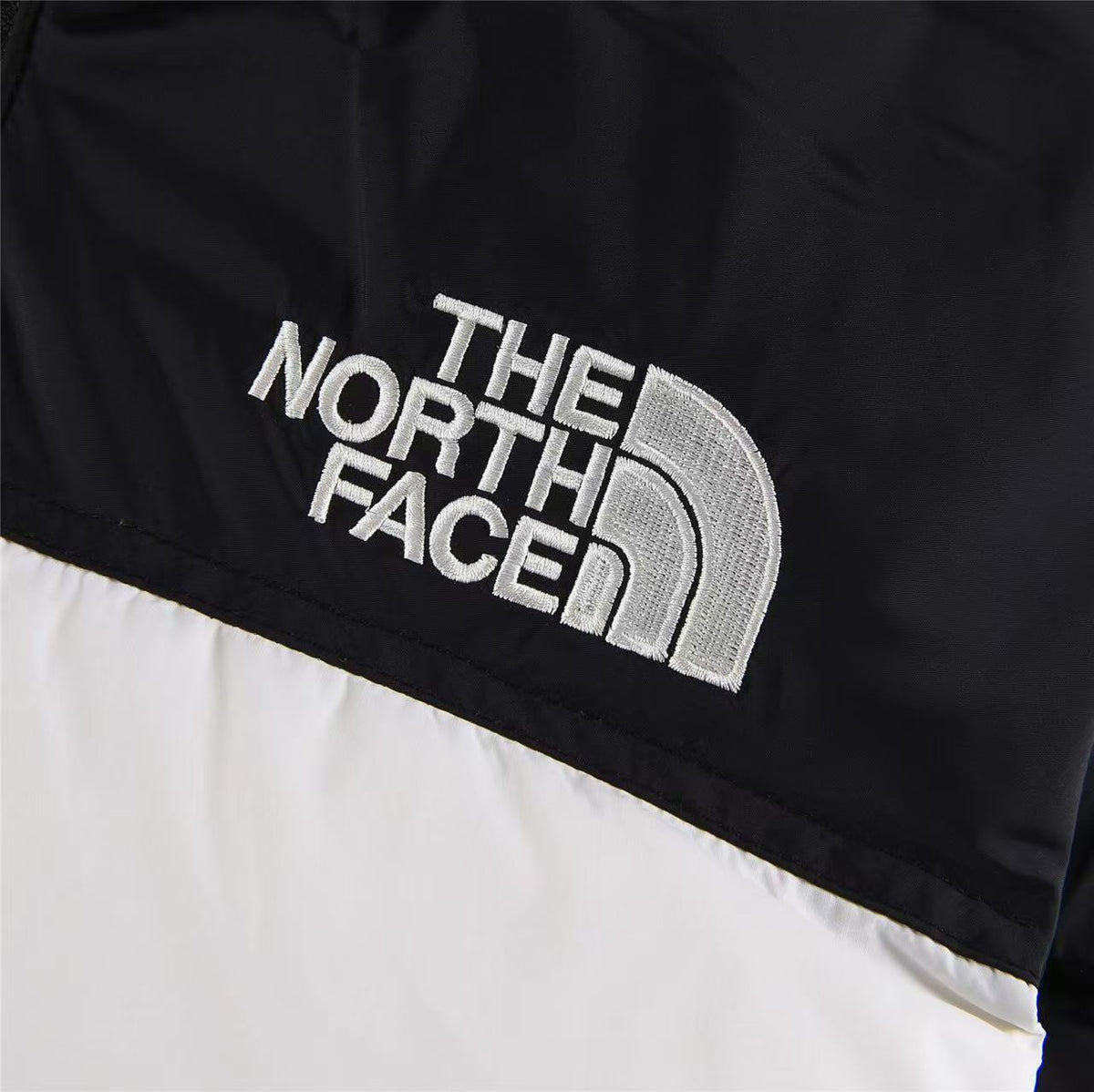 【代購5-7天發貨】THE NORTH FACE 1996 羽絨背心 白色